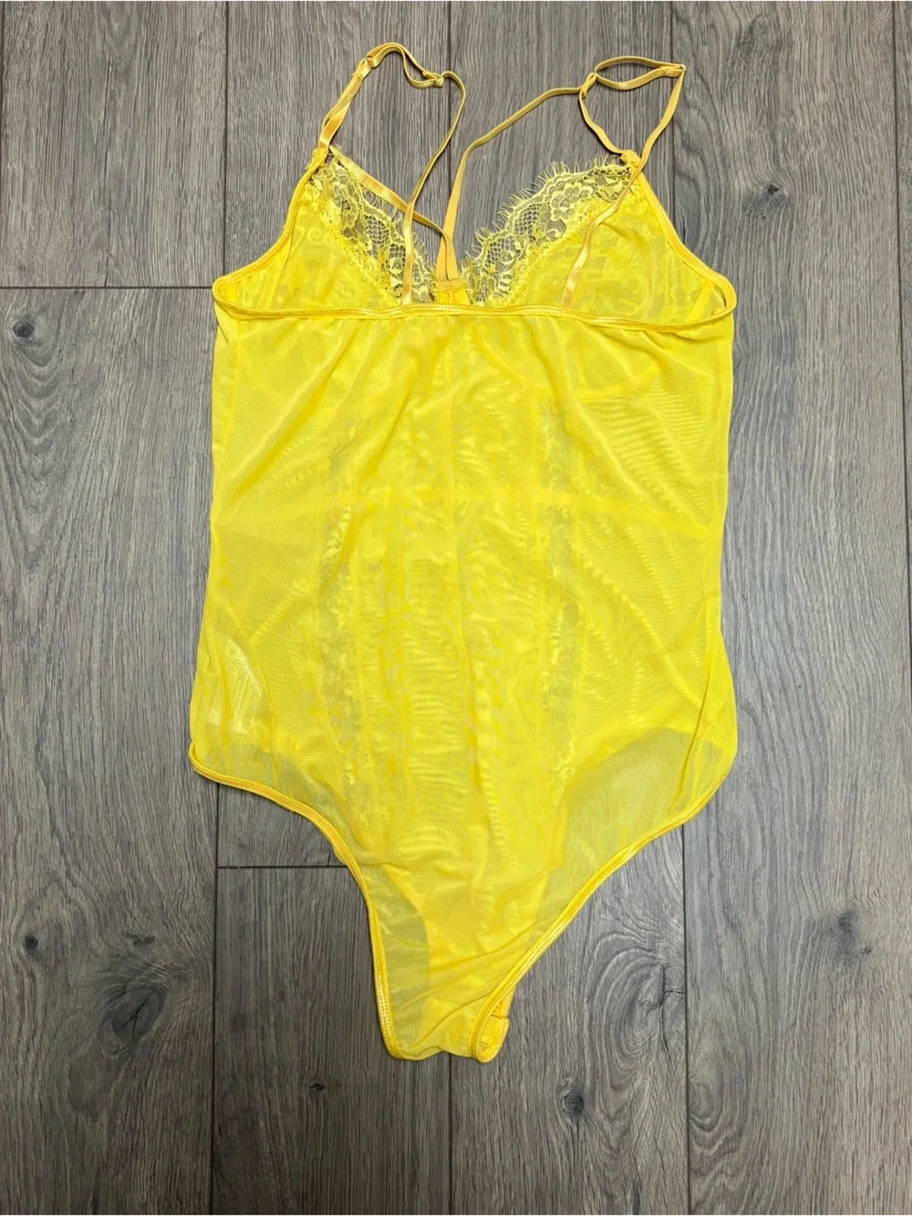 XL yellow bodysuit lingerie - Picture 2 of 2